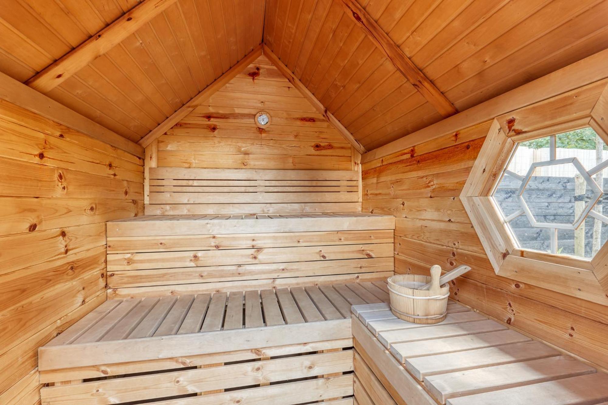 Glamping Lodge With Eco-Wellness Zeewolde Exterior foto